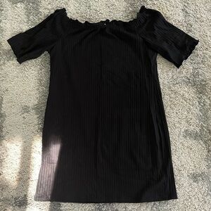 Hello Miz black maternity top